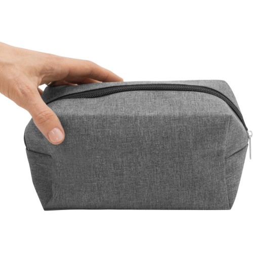 NECESSAIRE 