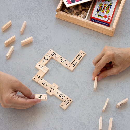 SET DE JUEGOS 