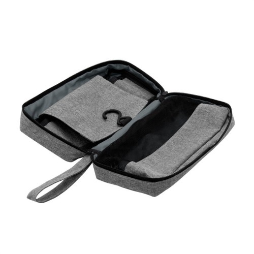 Necessaire 