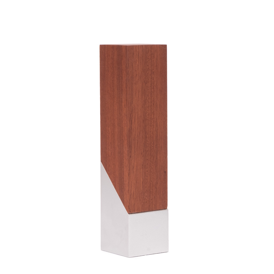 Bloque Trofeo de Acero y Madera 
