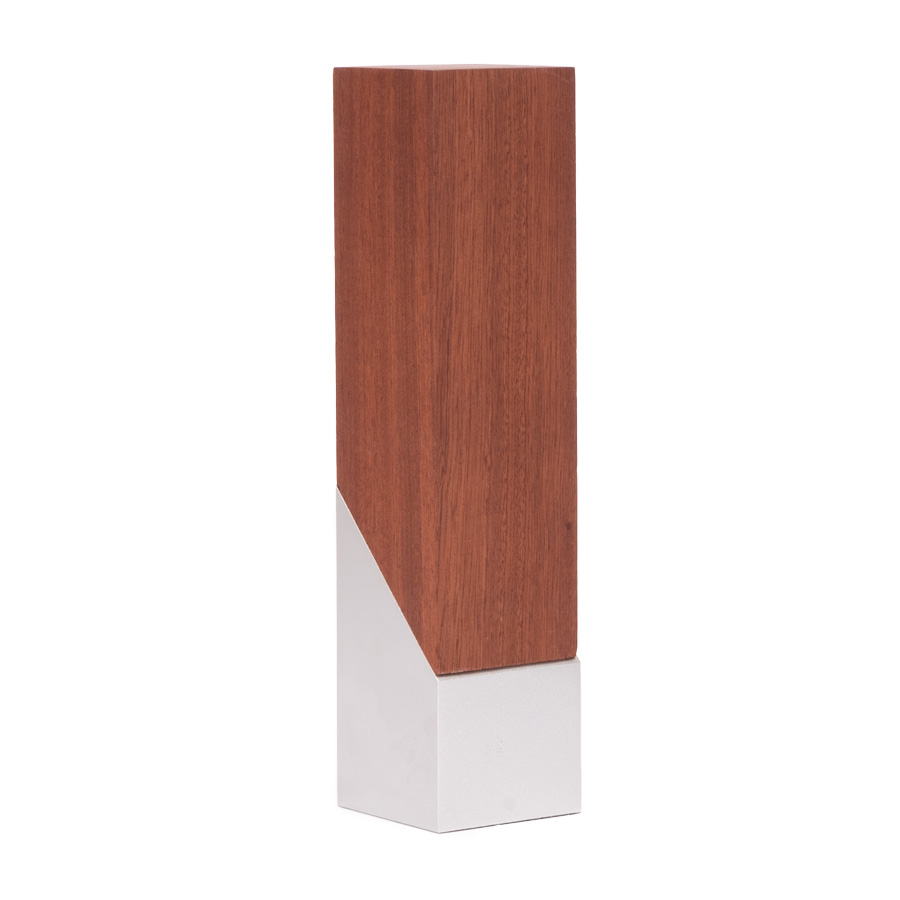 Bloque Trofeo de Acero y Madera 